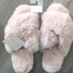 LC Lauren Conrad Pink Fuzzy Slippers